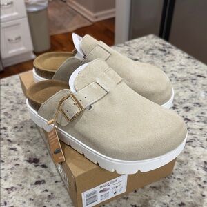 NEW Women’s project cloud Benton chunky Beige Suede Clogs